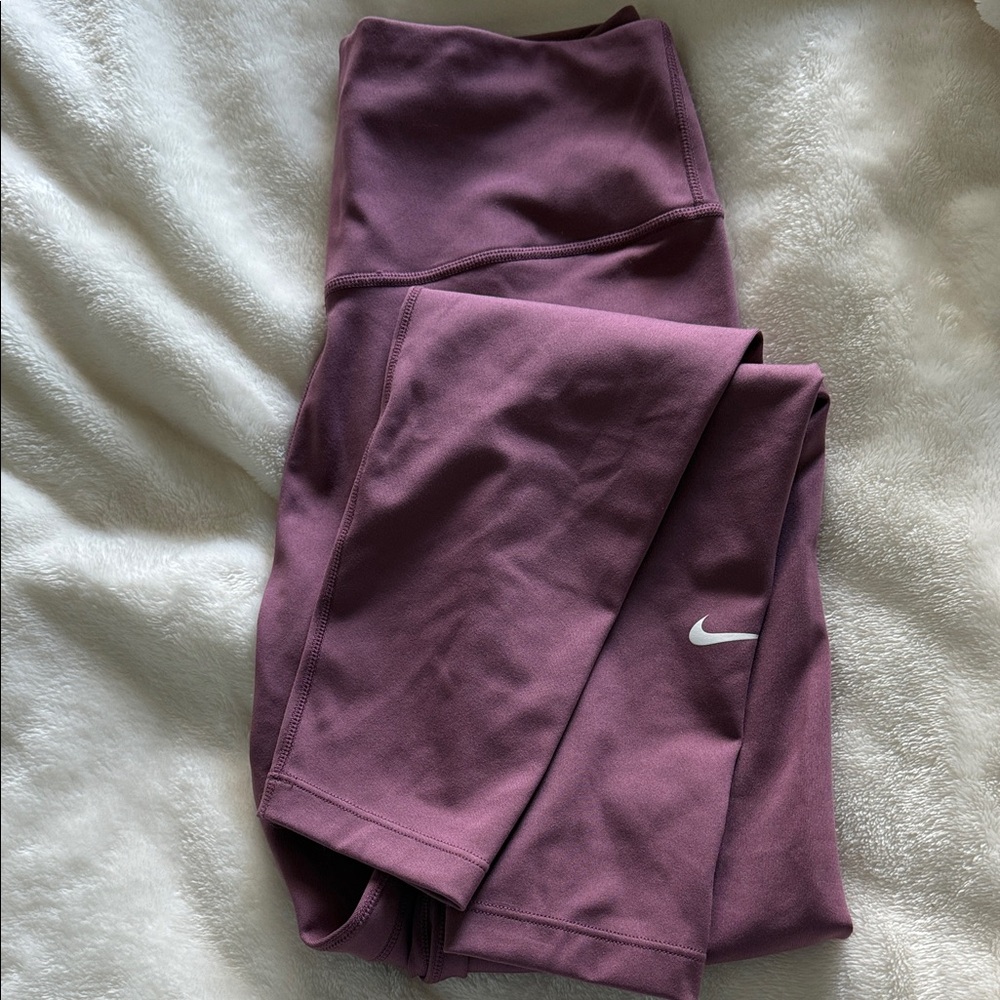 Nike Women's Purple Leggings